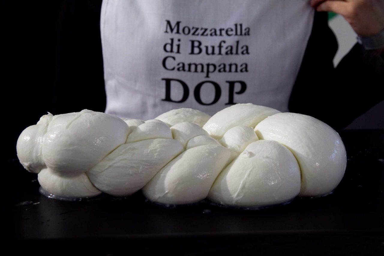 Mozzarella dop e Antonio Lucisano