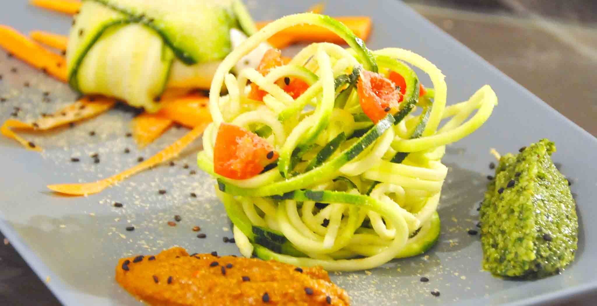 spaghetti zucchine raw vegan