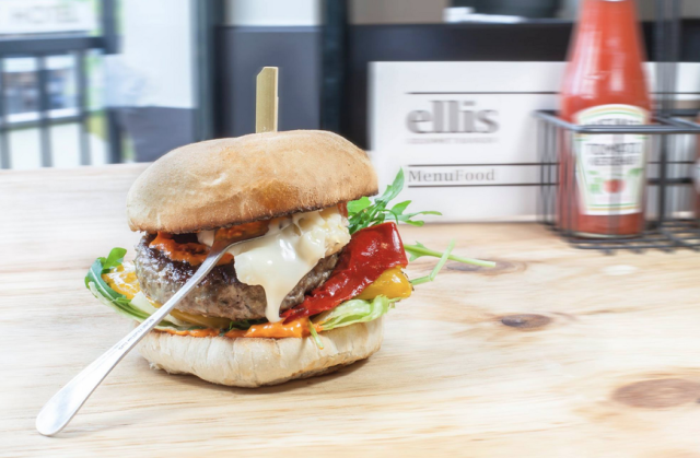 Ellis hamburger