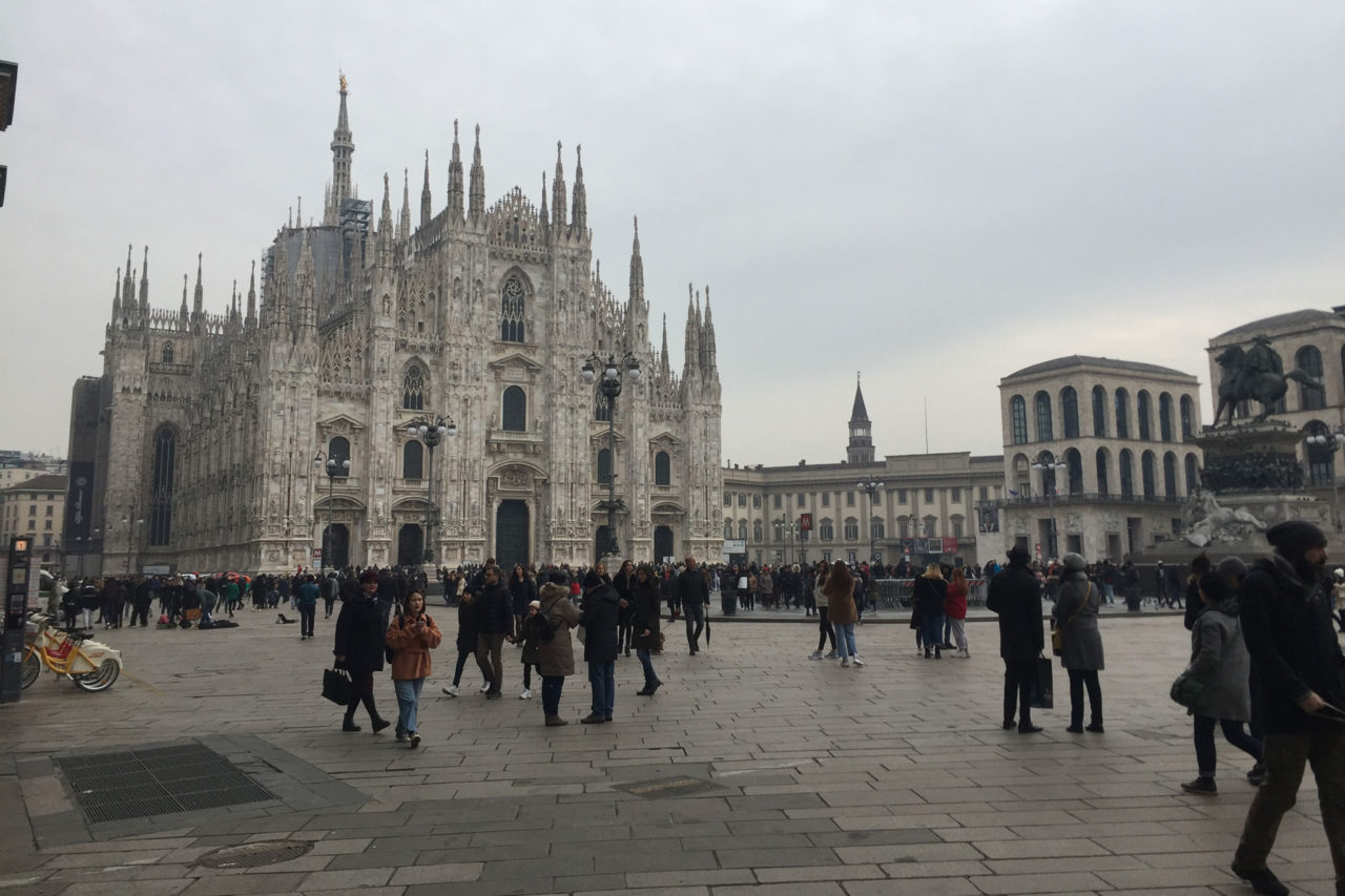 dove mangiare le pizze più economiche e più costose a Milano