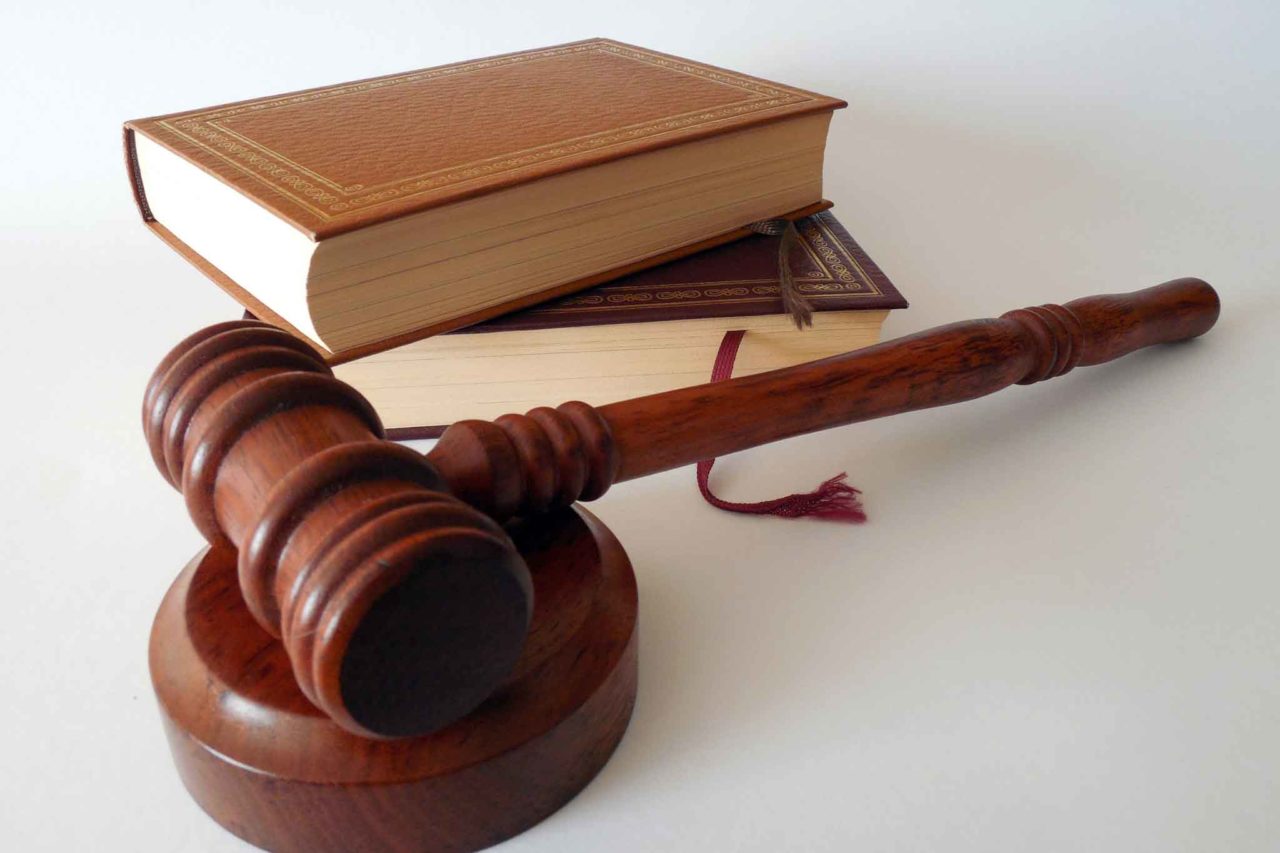 giudice e codice civile e penale
