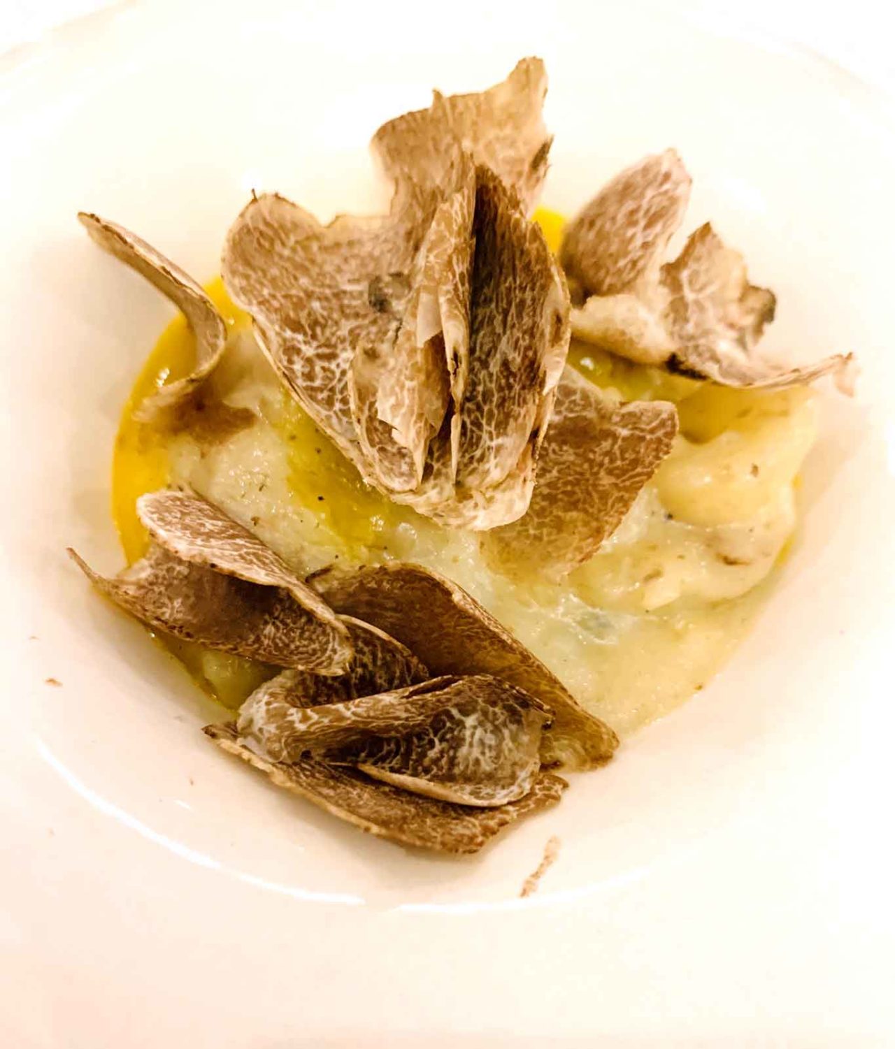 ristorante Villa Maiella patate alla brace uova tartufo bianco