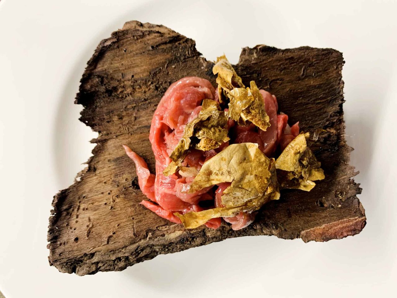 bistecca primitiva a domicilio del ristorante stella Michelin L'Imbuto