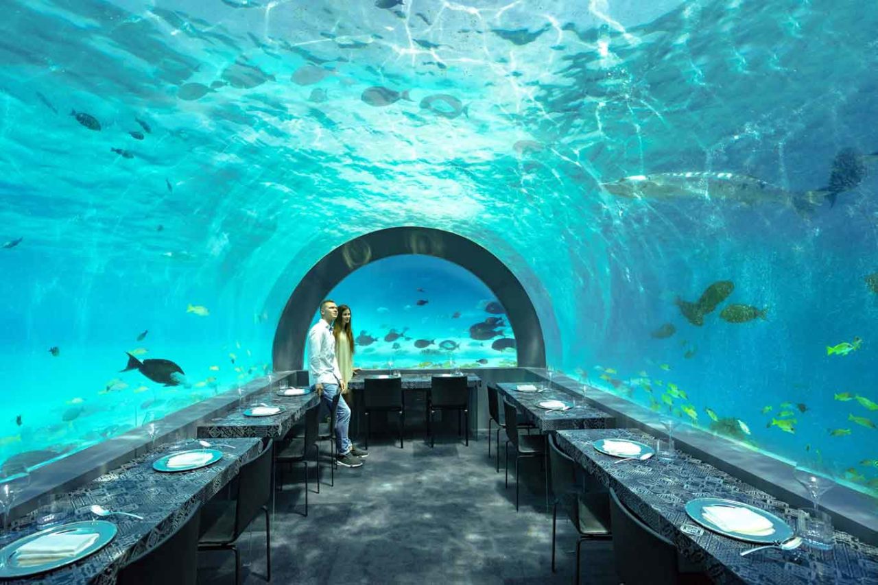 ristorante h2o maldive sala tavoli lago air madeterraneo