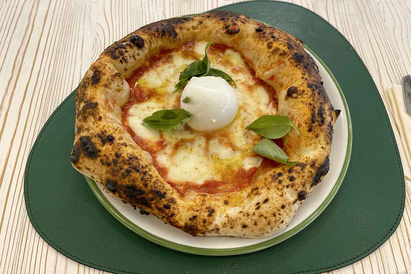 pizzeria Ciro Cascella Napoli pizza canotto margherita fiordilatte bufala