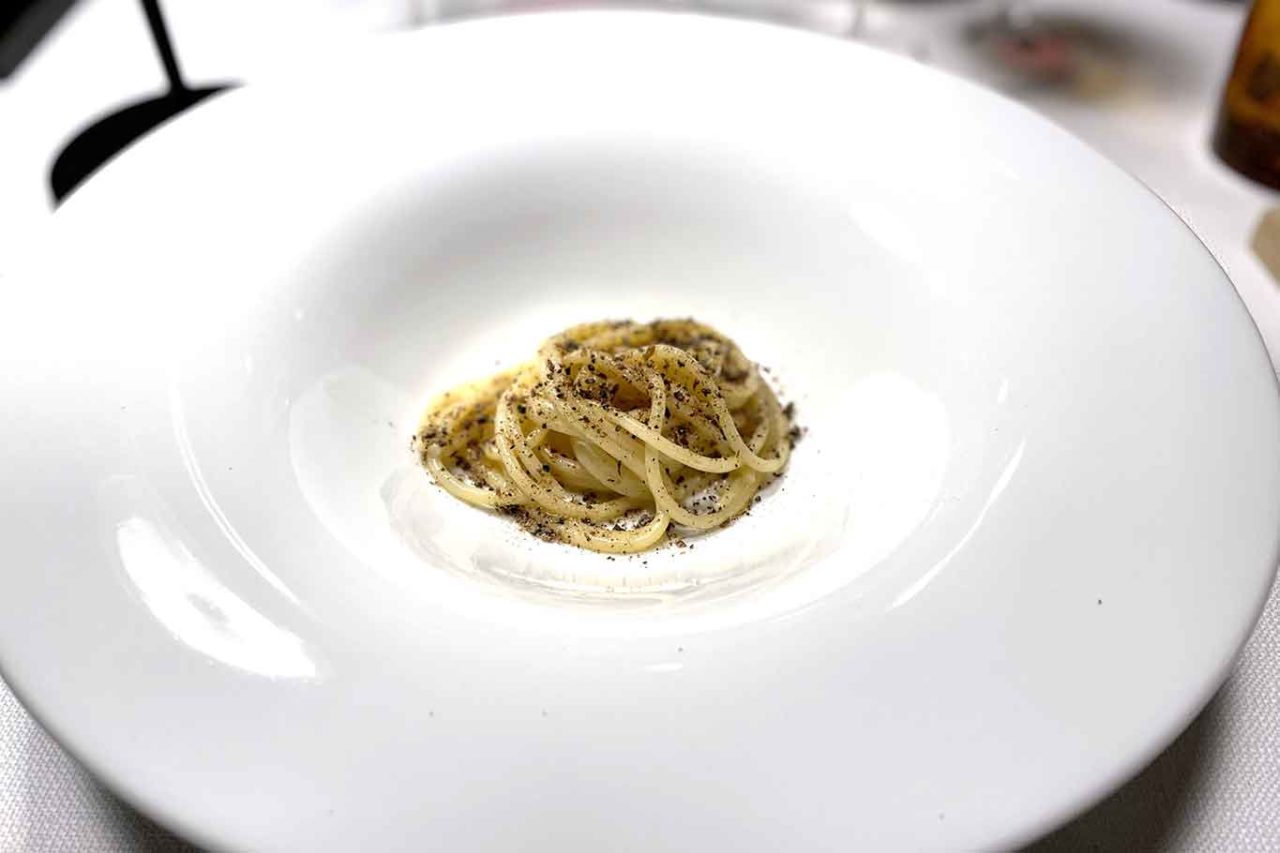 Tenuta Borgo Santa Cecilia Gubbio Umbria spaghetti con capriolo