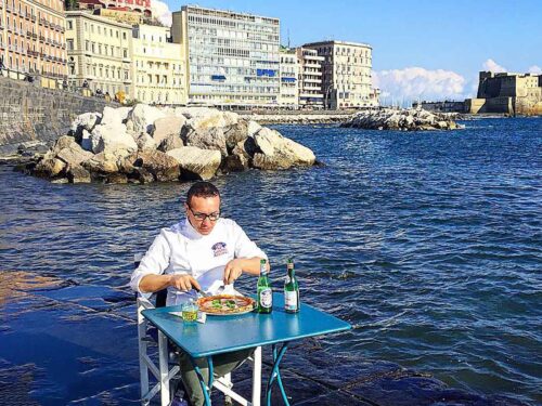 Gino Sorbillo pizza gourmand mare Napoli
