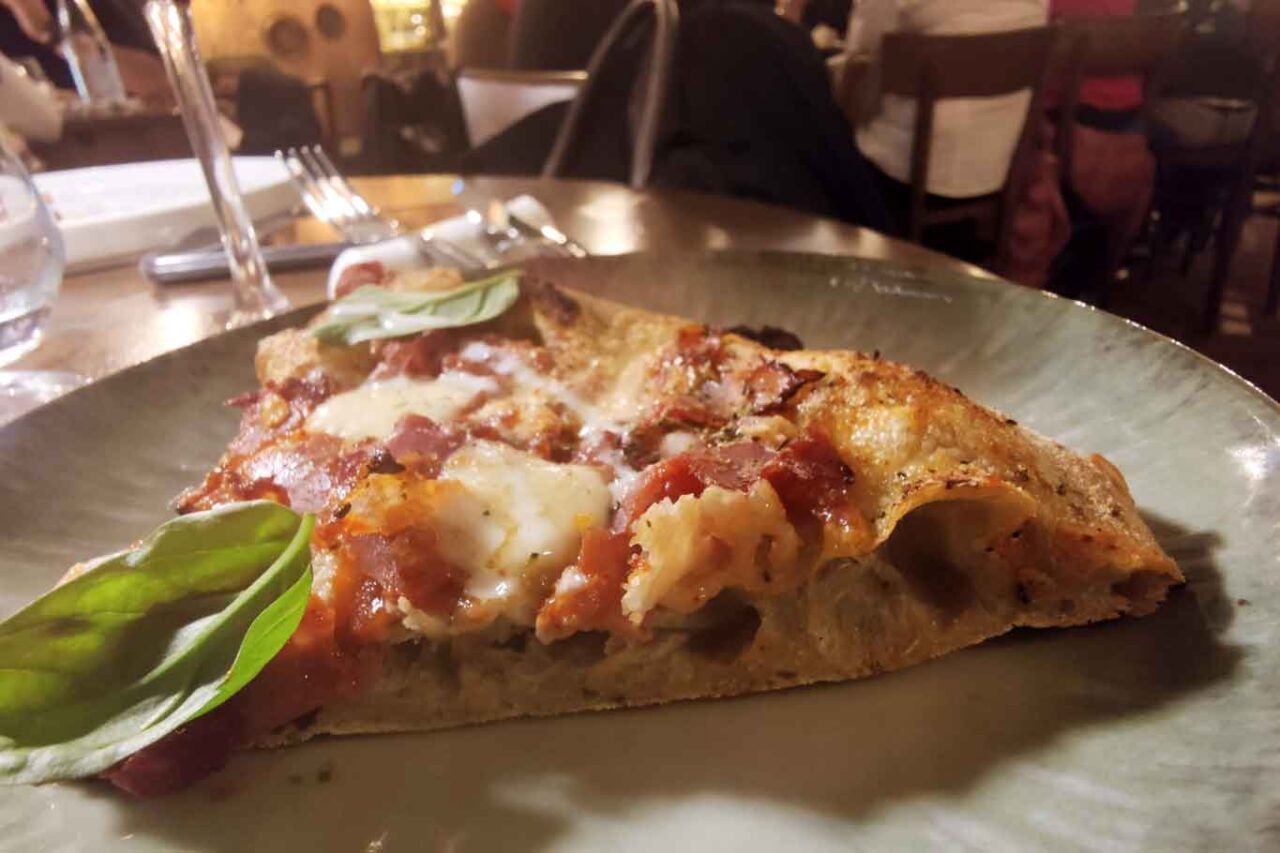 Fermenta pizzeria pizza contemporanea in Abruzzo alla ventricina