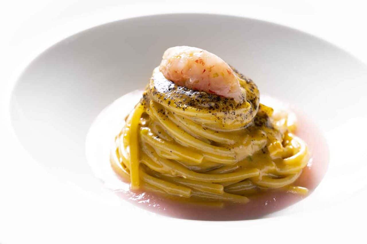 Seta ristorante del Mandarin Oriental Milano spaghetti con anemoni di mare