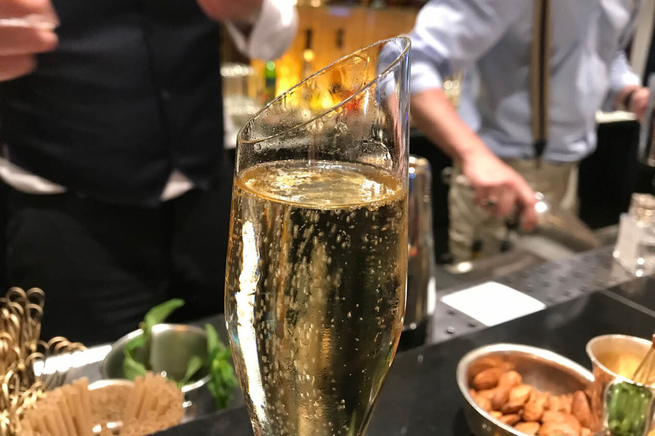 Cannes dettaglio bicchiere cocktail la Grande Dame