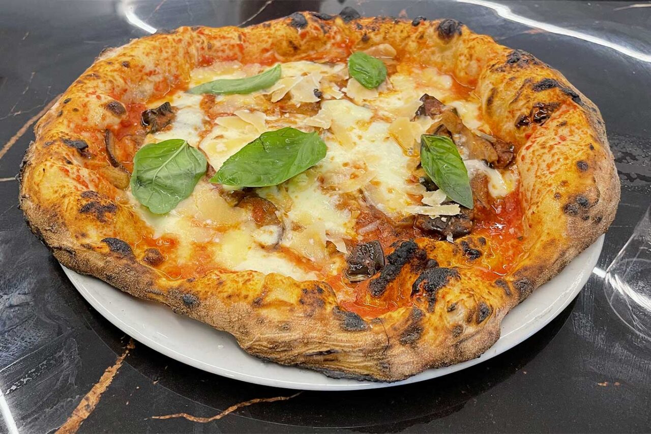 la pizza margherita della pizzeria Anema e Pizza ad Acciaroli