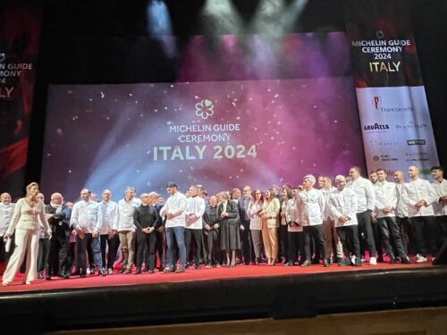 Guida Michelin 2024 tutti i ristoranti stellati in Italia