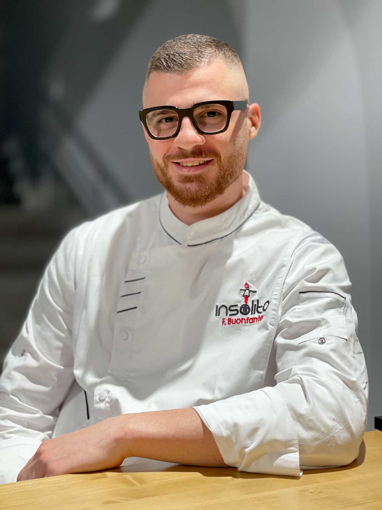 Francesco Buonfante, pizzaiolo di Insolito Cucina e Pizzeria a Napoli