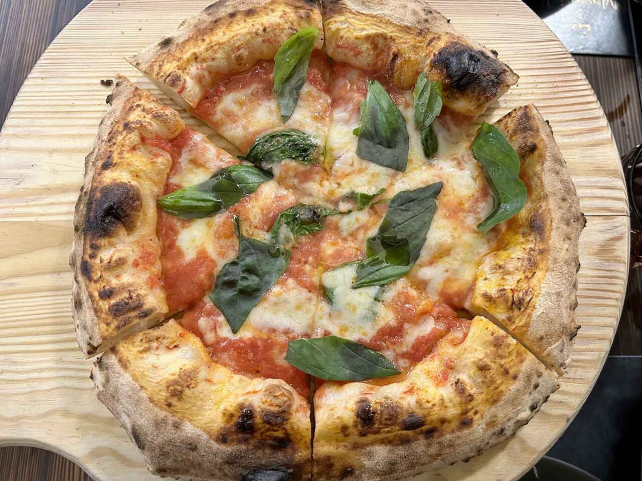 le migliori pizze margherita: I Masanielli di Sasà Martucci