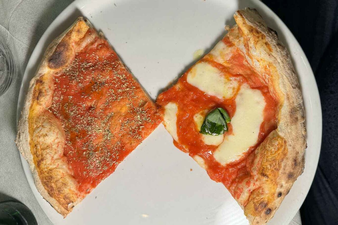 le pizze margherita e marinara della pizzeria 3 Voglie a Battipaglia nel Girone L del Campionato della Pizza 2024