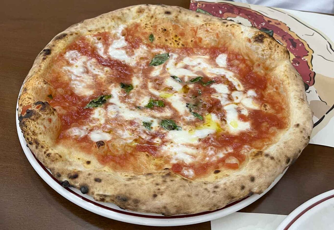 migliori pizze margherita di Napoli Da Attilio