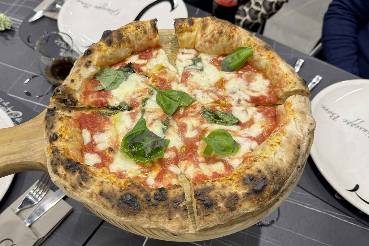 la pizza margherita della pizzeria Il Segreto di Pulcinella a Montesarchio nel Girone L del Campionato della Pizza 2024