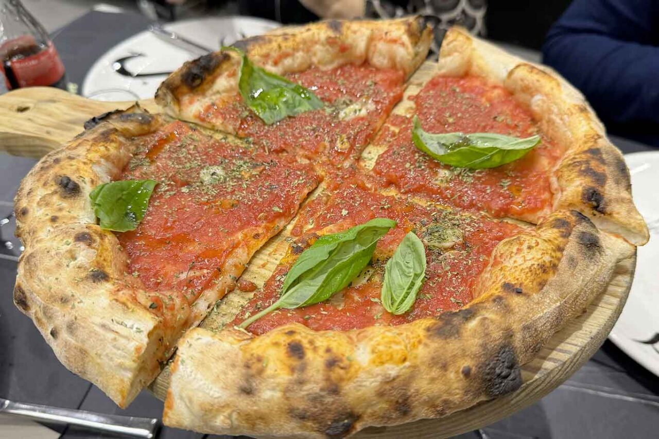 la pizza marinara della pizzeria Il Segreto di Pulcinella a Montesarchio nel Girone L del Campionato della Pizza 2024