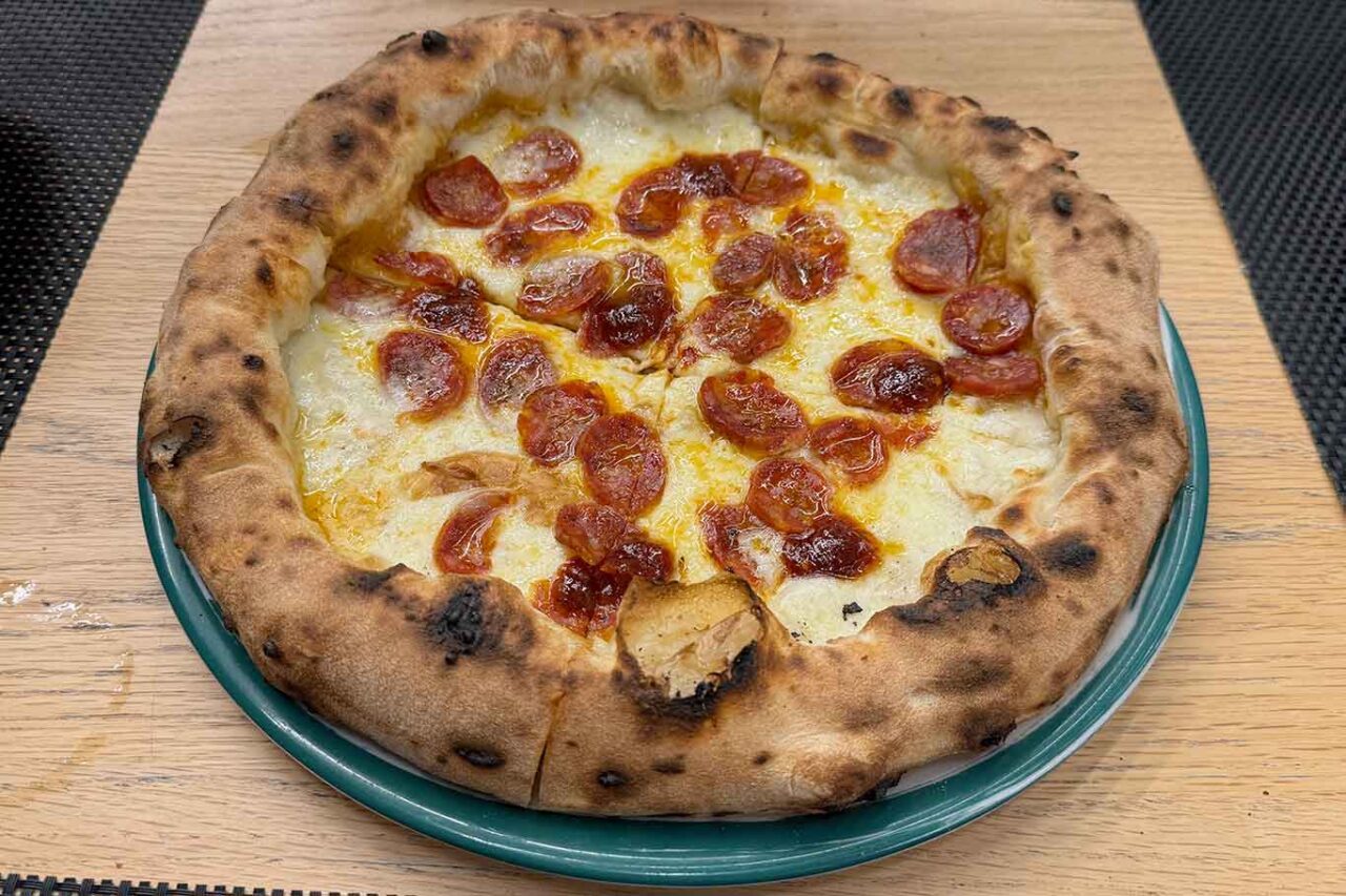 la pizza piccante Paco's della pizzeria La Bolla a Caserta