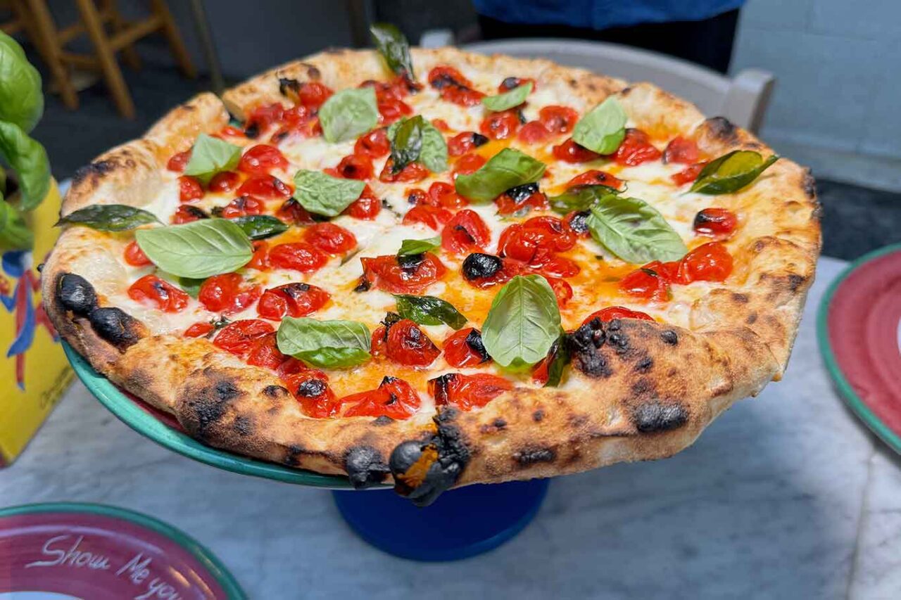 la pizza Filetto al pomodoro di Concettina ai Tre Santi a Napoli